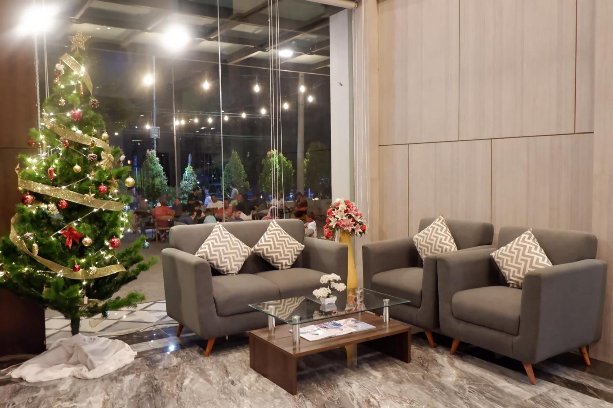 Grand Samota Hotel Sumbawa المظهر الخارجي الصورة