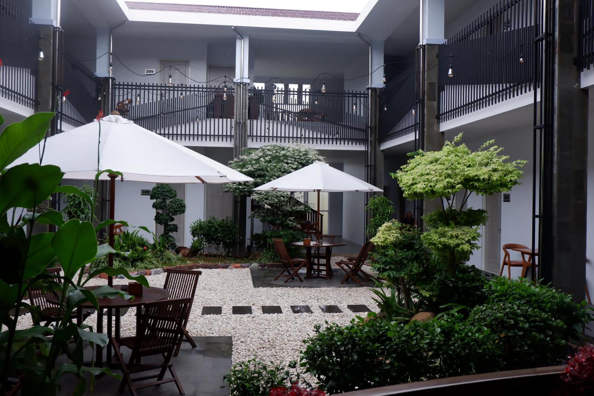Grand Samota Hotel Sumbawa المظهر الخارجي الصورة